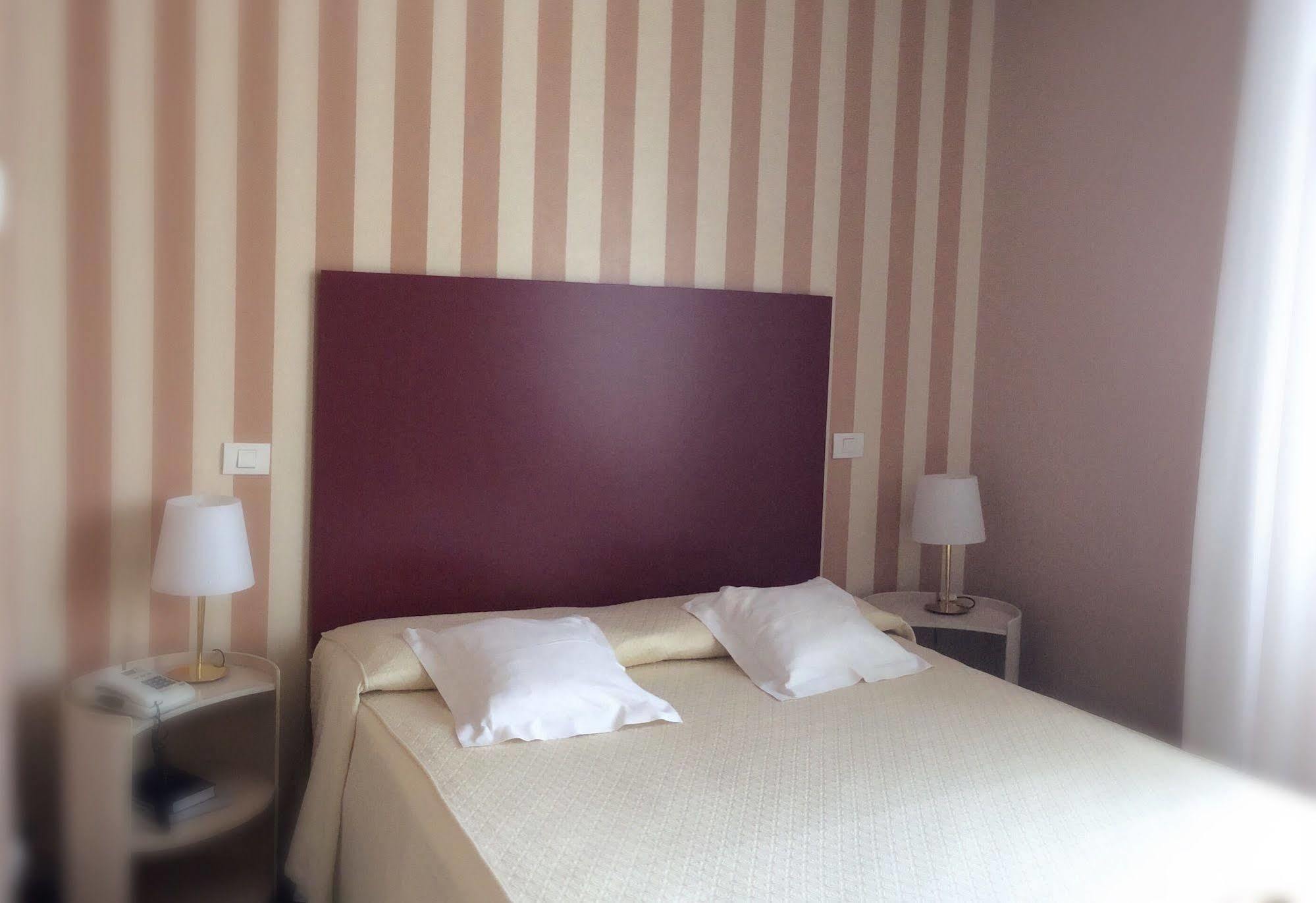 Hotel Colombia Μιλάνο Εξωτερικό φωτογραφία